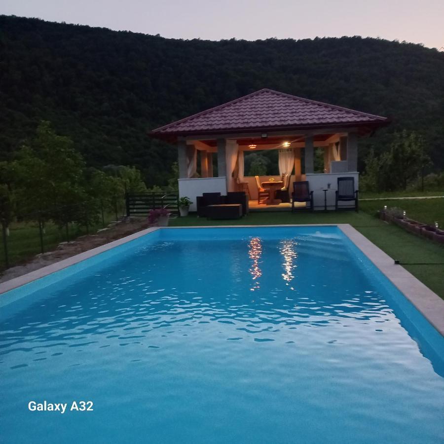 Сasa de vacaciones Kuca Za Odmor Lohovo *